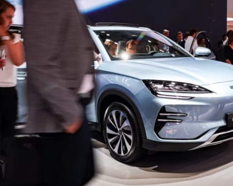 The European Commission has declared that it will levy extra taxes of up to 38.1% on imported Chinese EVs.