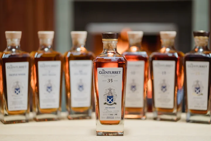 This week, we inaugurate a new series spotlighting Whiskies of Distinction.