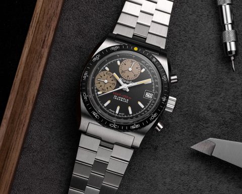 Nivada Grenchen, has revealed its latest chef-d'oeuvre: the Chronosport.